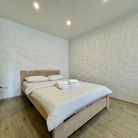 Apartpoltava Світлі Та Затишні Апартаменти В Скандинавському Стилі Центр Банківський Чек Exteriér fotografie